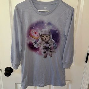 Gap kids sleep shirt with astronaut cat, size 10